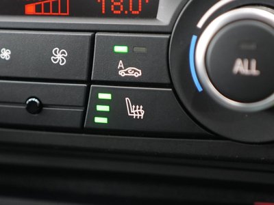 2011 BMW M3 SEDAN 照片 26