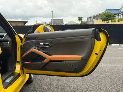 2013 Porsche CAYMAN thumbnail 40