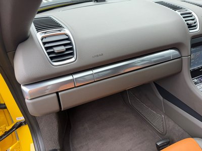 2013 Porsche CAYMAN thumbnail 61