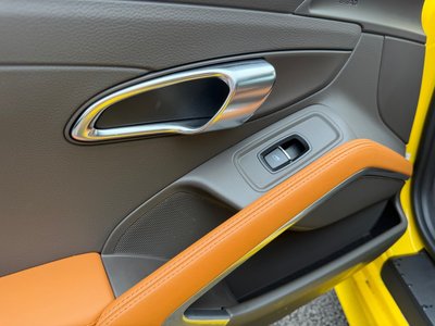 2013 Porsche CAYMAN thumbnail 60