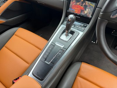 2013 Porsche CAYMAN thumbnail 49