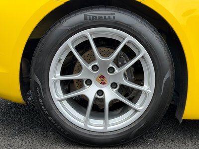 2013 Porsche CAYMAN thumbnail 24