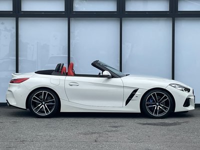 صورة 15 لـ 2022 BMW Z4