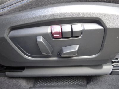 2026 BMW X1 thumbnail 38