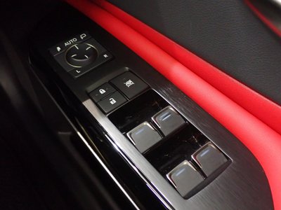 2023 Lexus ES thumbnail 32