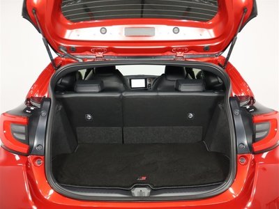 صورة مصغرة 24 لـ 2025 Toyota GR YARIS