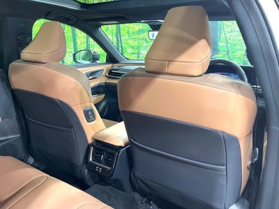 صورة 35 لـ 2025 Toyota CROWN SPORT