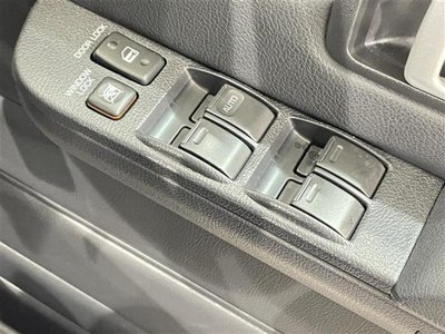 2025 Toyota LAND CRUISER 70 — фото 26