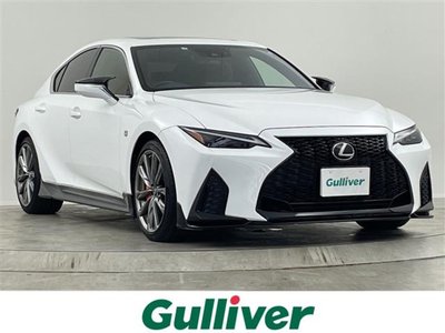 2021 Lexus IS photo 1
