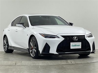 2021 Lexus IS thumbnail 21