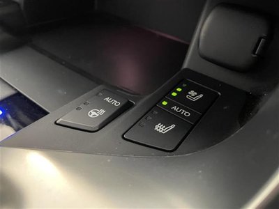 2022 Lexus LX thumbnail 30