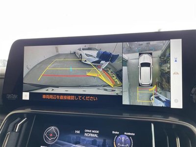 2022 Lexus LX photo 2