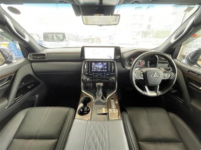 2022 Lexus LX thumbnail 42