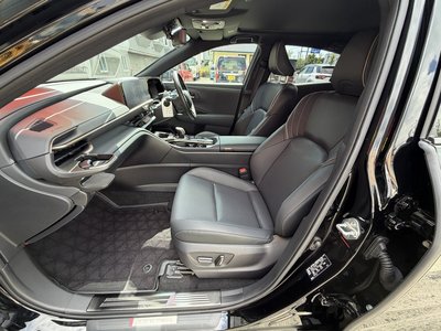 2024 Toyota CROWN SPORT 照片 32