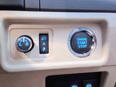 2023 Toyota LAND CRUISER PRADO 照片 40