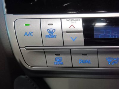 2023 Toyota LAND CRUISER PRADO 照片 32