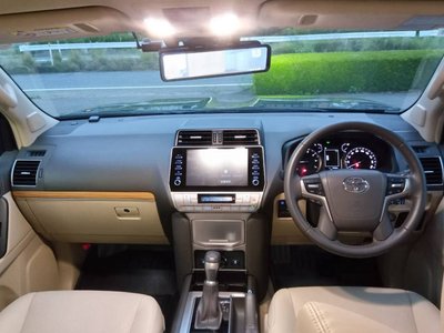 2023 Toyota LAND CRUISER PRADO 照片 17