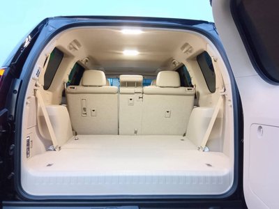2023 Toyota LAND CRUISER PRADO 照片 16