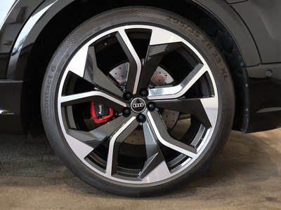 صورة 10 لـ 2021 AUDI RS Q8