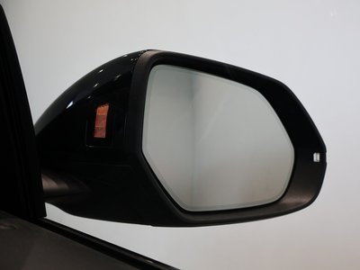صورة 9 لـ 2021 AUDI RS Q8