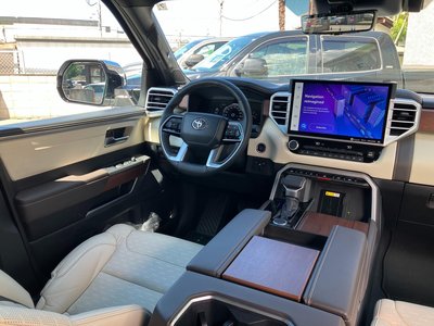 2024 Toyota TUNDRA — фото 10