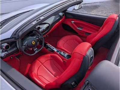 صورة 11 لـ 2023 Ferrari F8 SPIDER