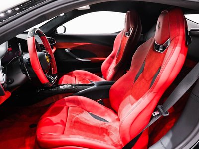 صورة 3 لـ 2025 Ferrari 296 GTB