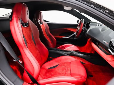صورة 11 لـ 2025 Ferrari 296 GTB