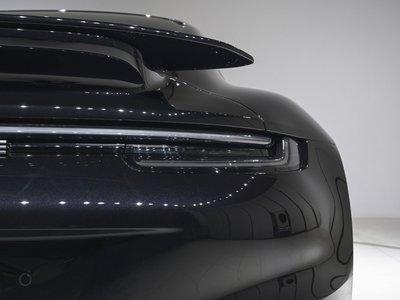 2020 Porsche 911 thumbnail 19