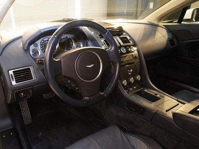 صورة 55 لـ 2008 Aston Martin V8