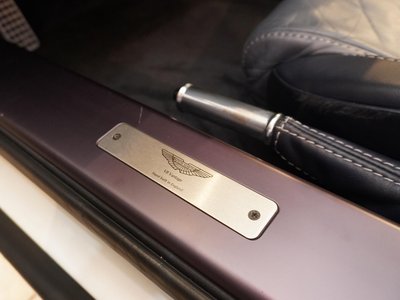 صورة 76 لـ 2008 Aston Martin V8