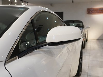 صورة 24 لـ 2008 Aston Martin V8