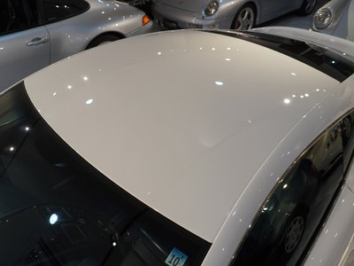 صورة 29 لـ 2008 Aston Martin V8
