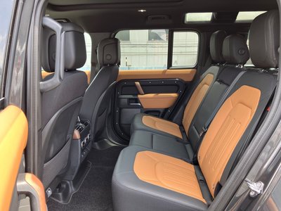 2024 LAND Rover DEFENDER thumbnail 20