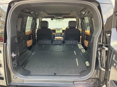 2024 LAND Rover DEFENDER thumbnail 34