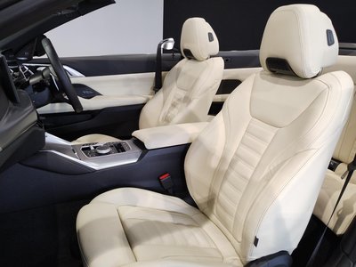 2025 BMW 4 SERIES CABRIOLET thumbnail 28