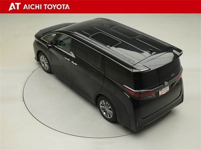 2024 Toyota ALPHARD — фото 12