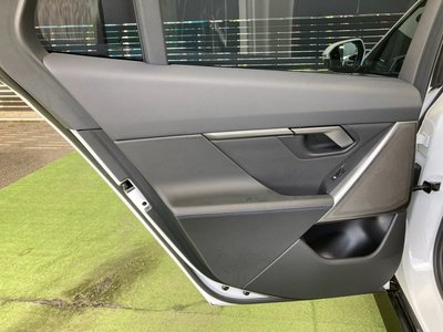 2025 BMW 5 SERIES TOURING thumbnail 58