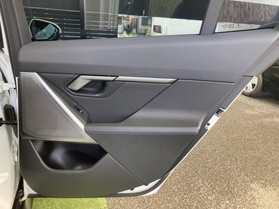 2025 BMW 5 SERIES TOURING thumbnail 60
