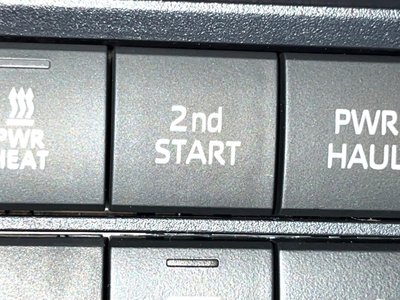 2025 Toyota LAND CRUISER 70 thumbnail 50