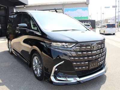 2024 Toyota ALPHARD — фото 3