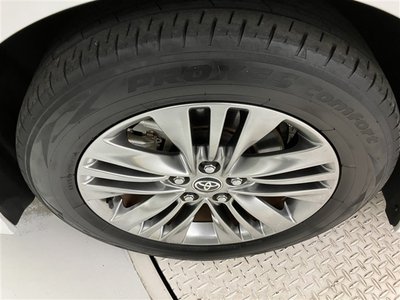 صورة 34 لـ 2023 Toyota ALPHARD
