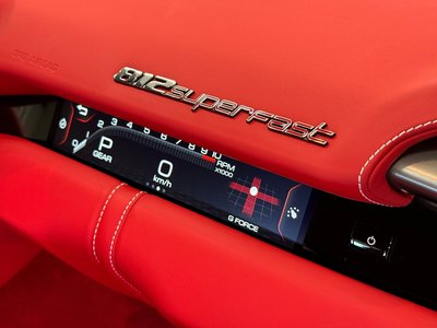 صورة 51 لـ 2018 Ferrari 812 SUPERFAST