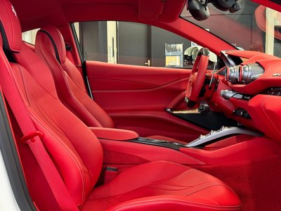 صورة 48 لـ 2018 Ferrari 812 SUPERFAST