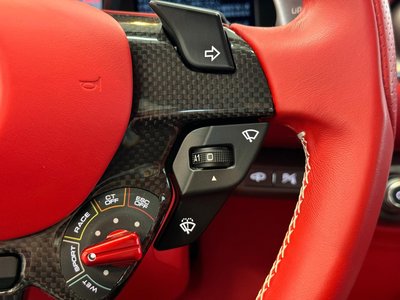 صورة 33 لـ 2018 Ferrari 812 SUPERFAST