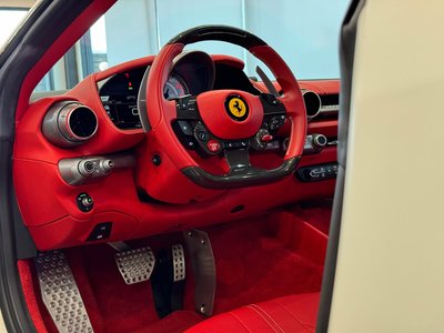 صورة 28 لـ 2018 Ferrari 812 SUPERFAST