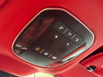 صورة 44 لـ 2018 Ferrari 812 SUPERFAST