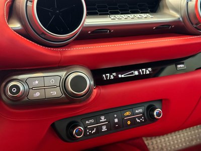 صورة 36 لـ 2018 Ferrari 812 SUPERFAST