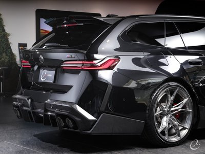 2025 BMW M5 TOURING thumbnail 67