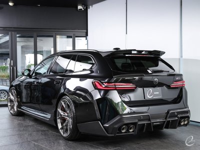 2025 BMW M5 TOURING thumbnail 54